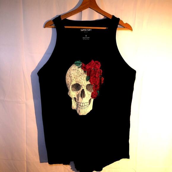 Torrid Sleeveless T-shirt Skull Roses Size 0 (Large Sz 12) - Picture 1 of 16